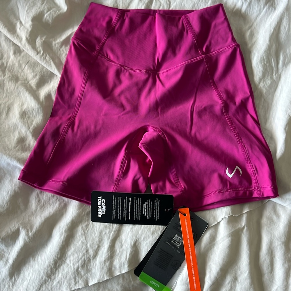 TLF Hyper Power Shorts (s) NWT